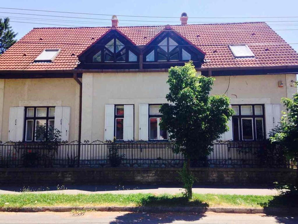 Horvath Apartmanhaz Kaposvár Eksteriør billede