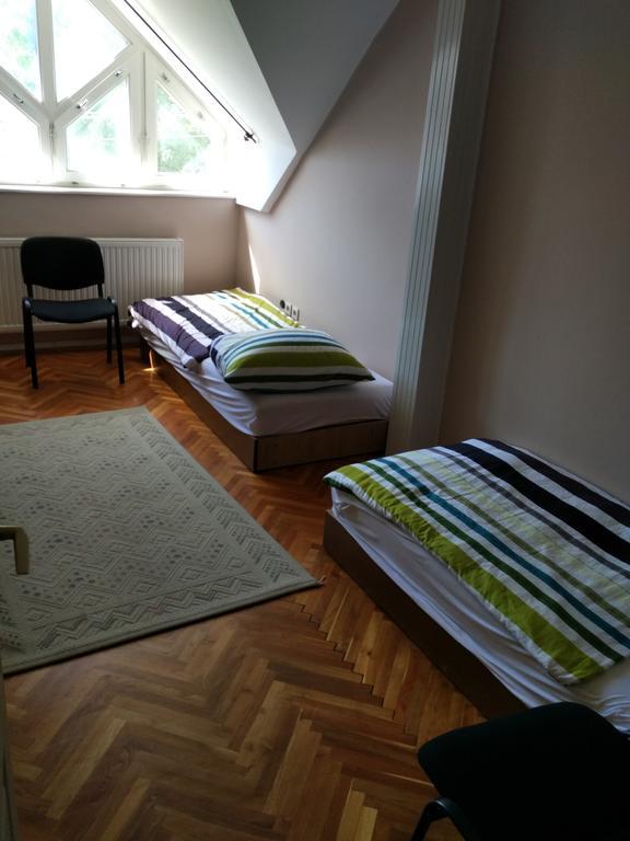 Horvath Apartmanhaz Kaposvár Eksteriør billede